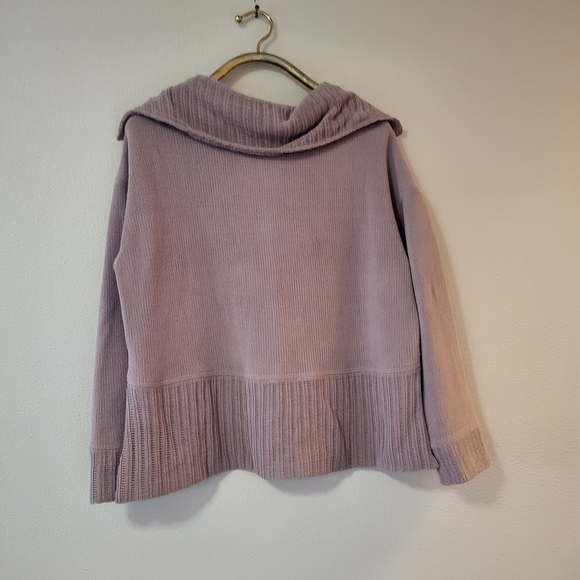Free People Lavender V-Neck Sweater - Picture 4 of 4